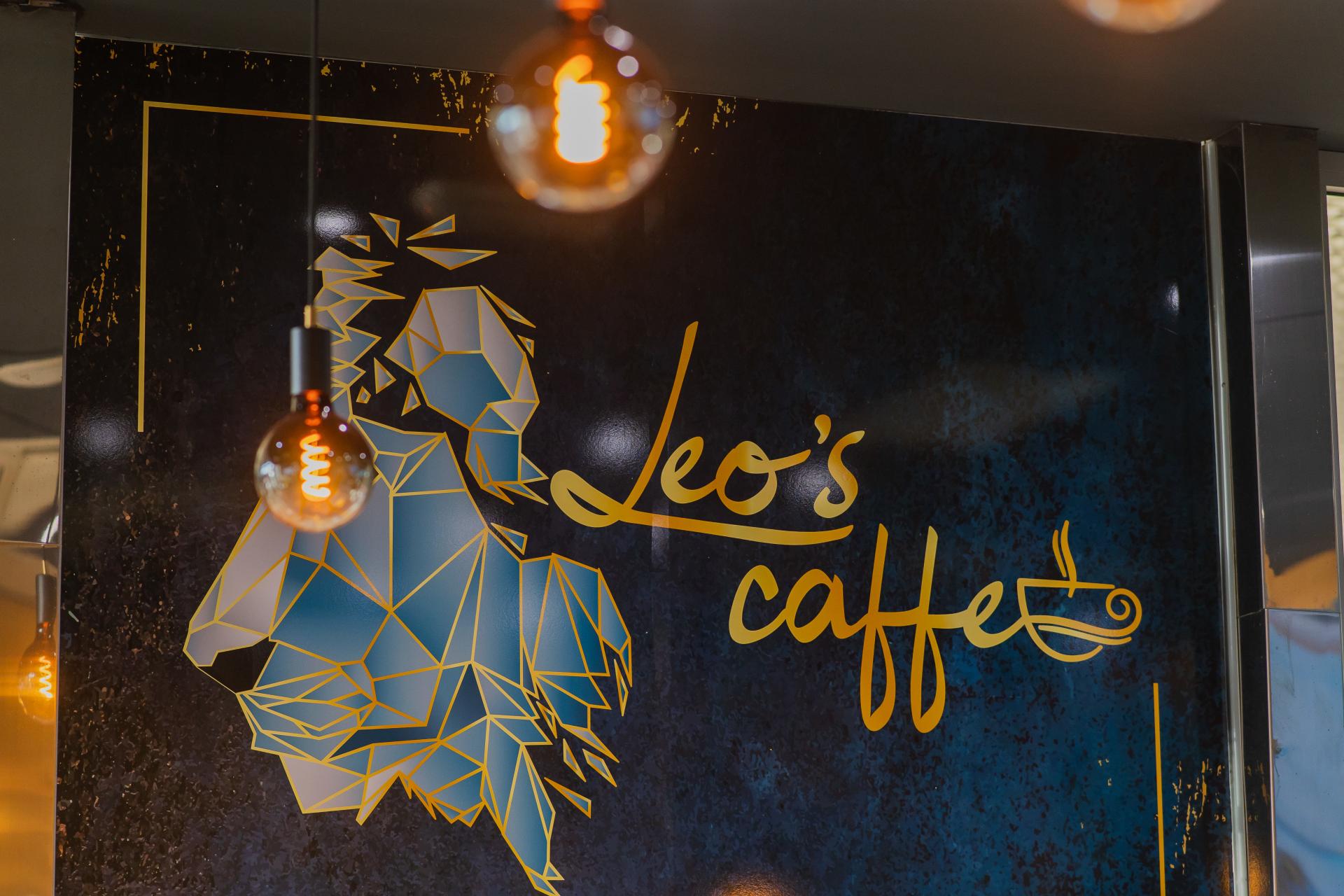 leos-caffe-6.jpg