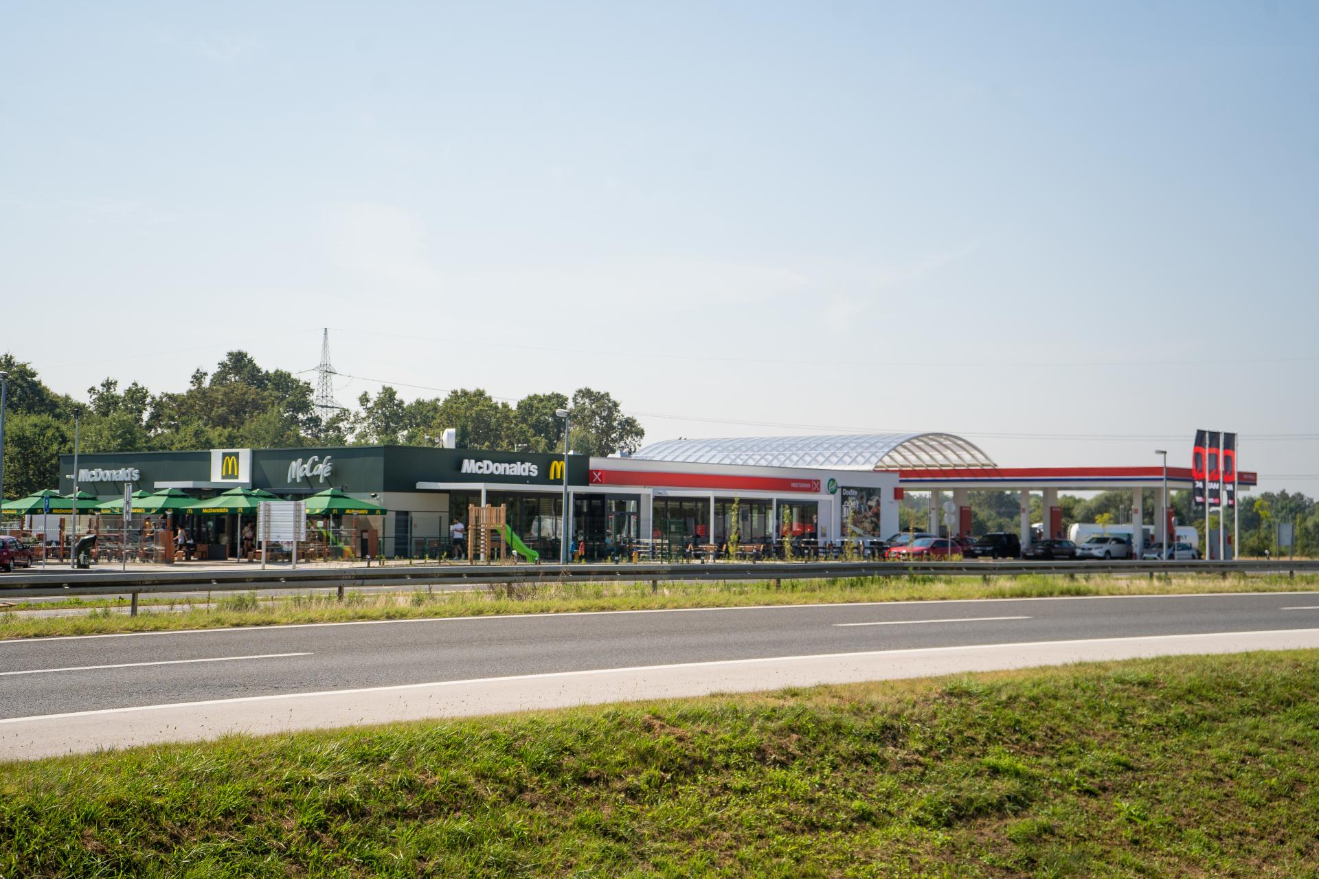 petrol-sv-helena-autocesta-otvorenje-mcdonalds-benzinska-26.jpg