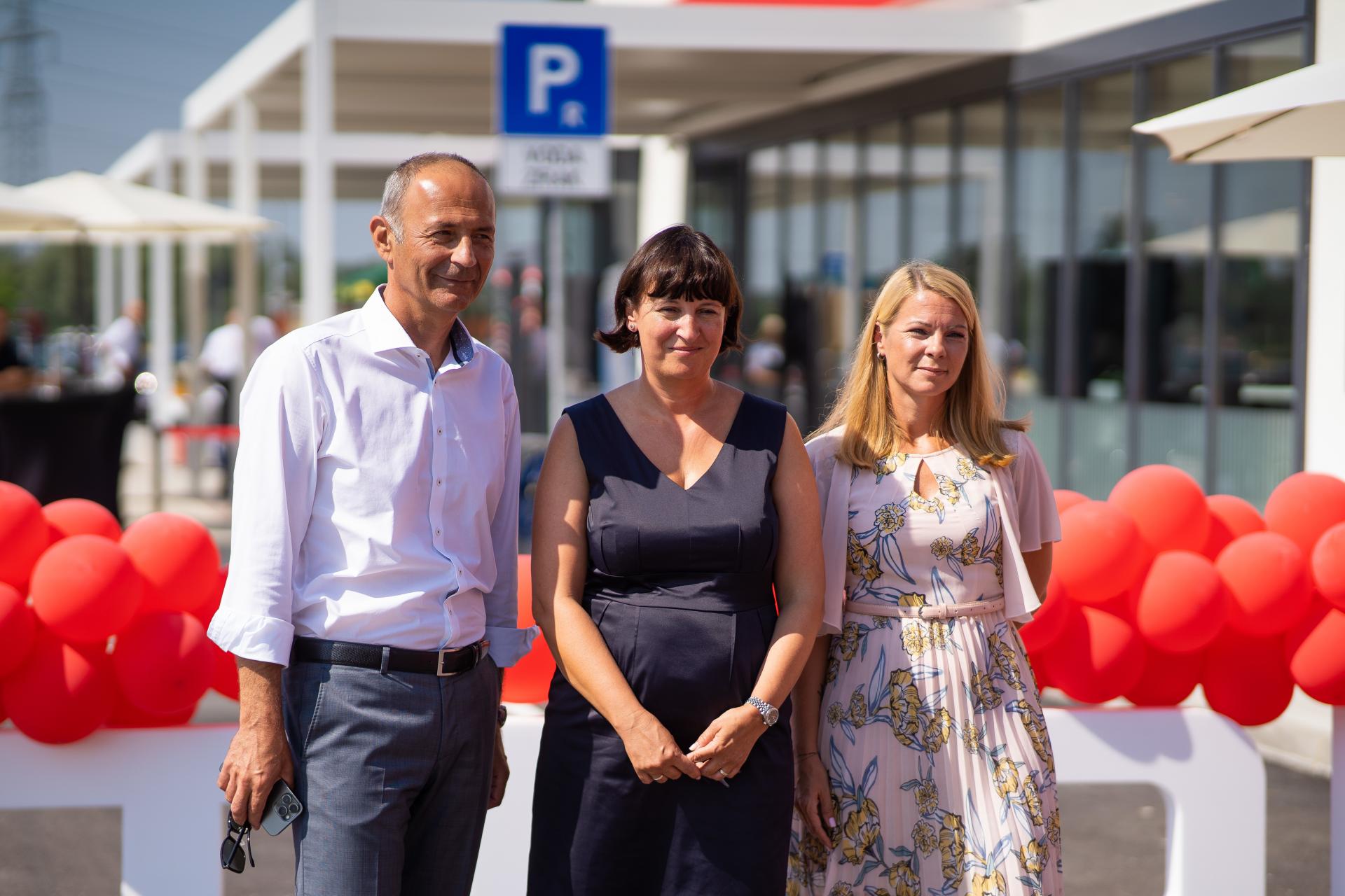 petrol-sv-helena-autocesta-otvorenje-mcdonalds-benzinska-5.jpg