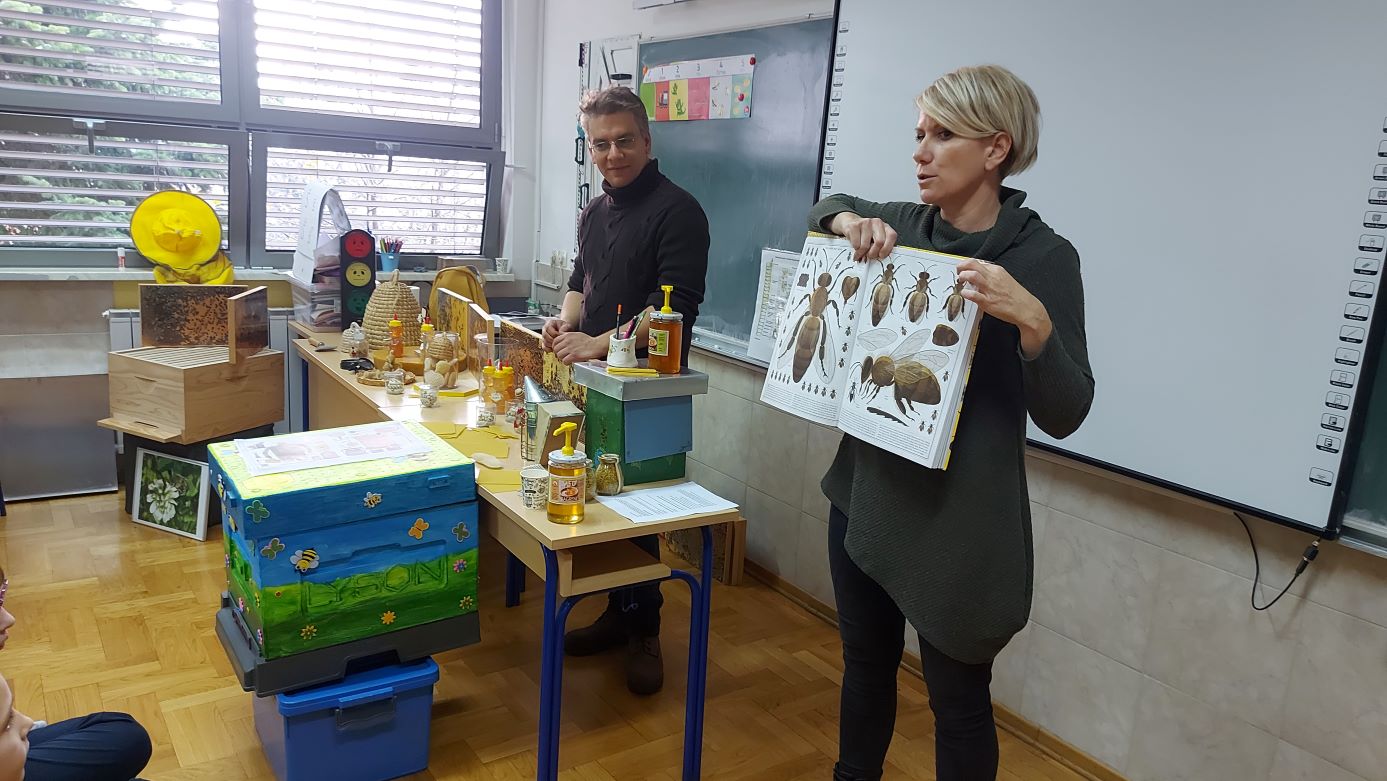 6_osnovna_skola_varazdin_medni_dan_07122023_05.jpg
