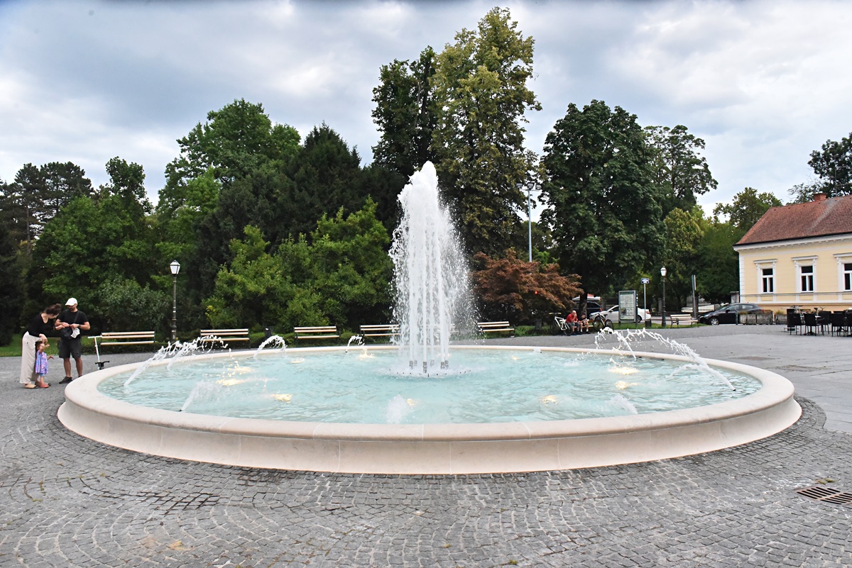 fontana_kazalisni_trg_varazdin_05082024_2.JPG