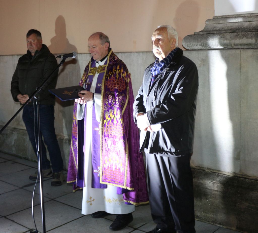 varazdin_treca_adventska_svijeca_nikola_dugandzic_14122024_4.jpg