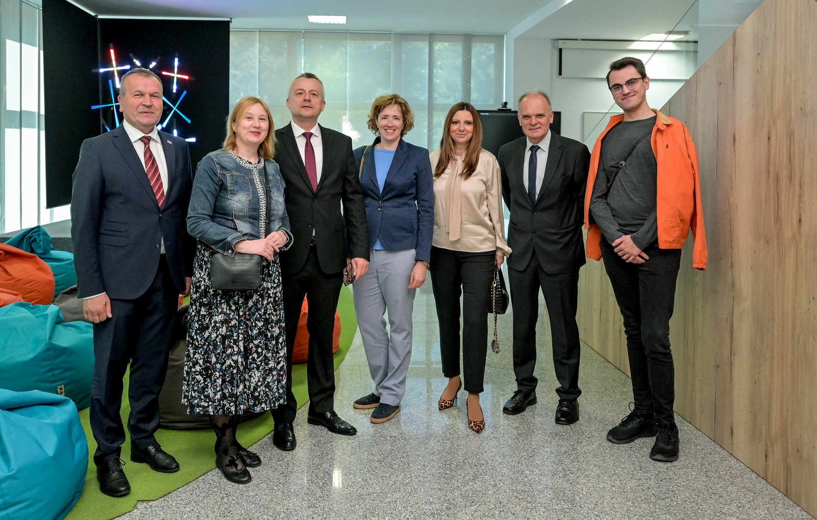 AI_ucionica_Laboratorij_za_umjetnu_inteligenciju_i_holograme_Prva_gimnazija_Varazdin_28042025_13.JPG