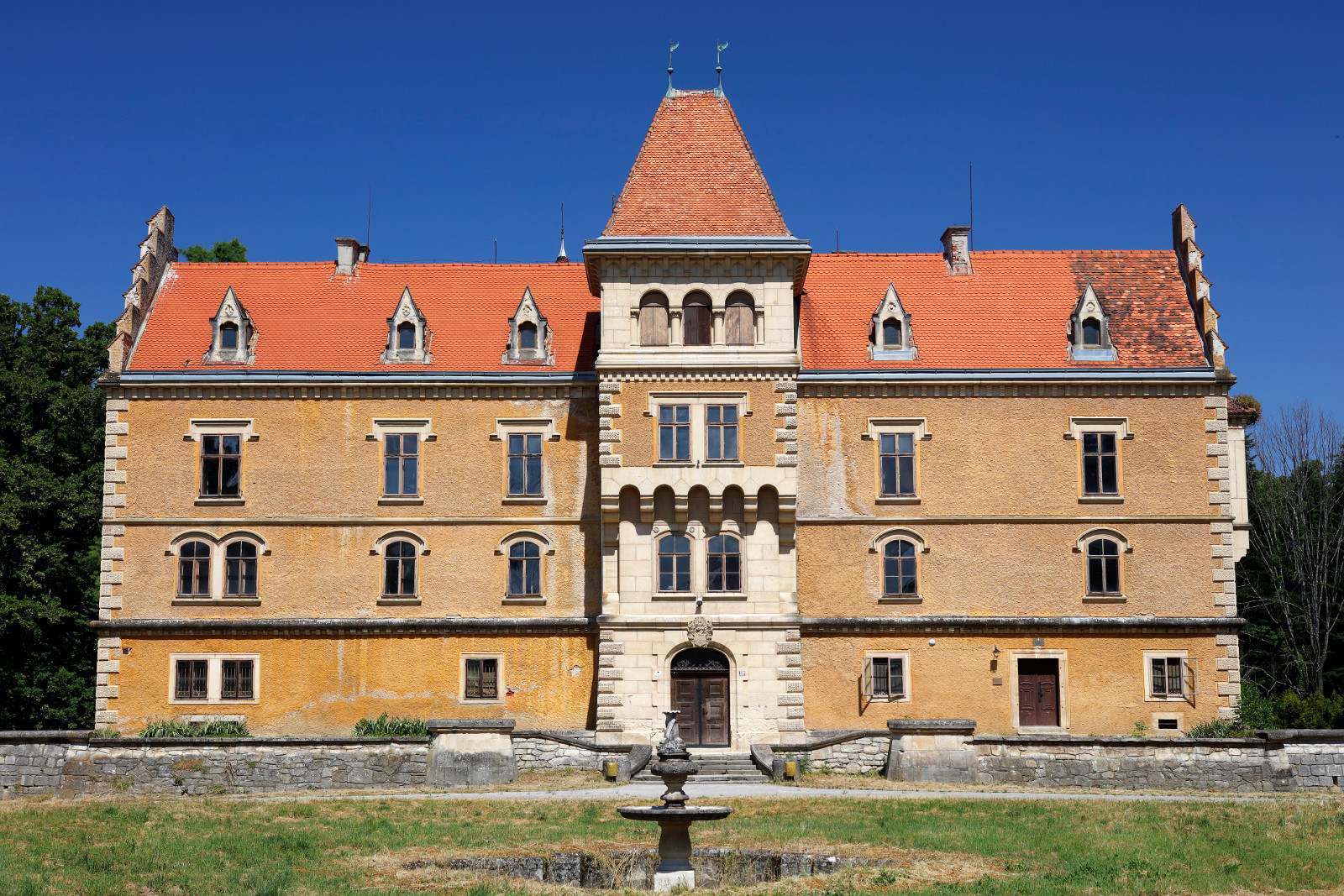 Dvorac_Marusevec_2.jpg