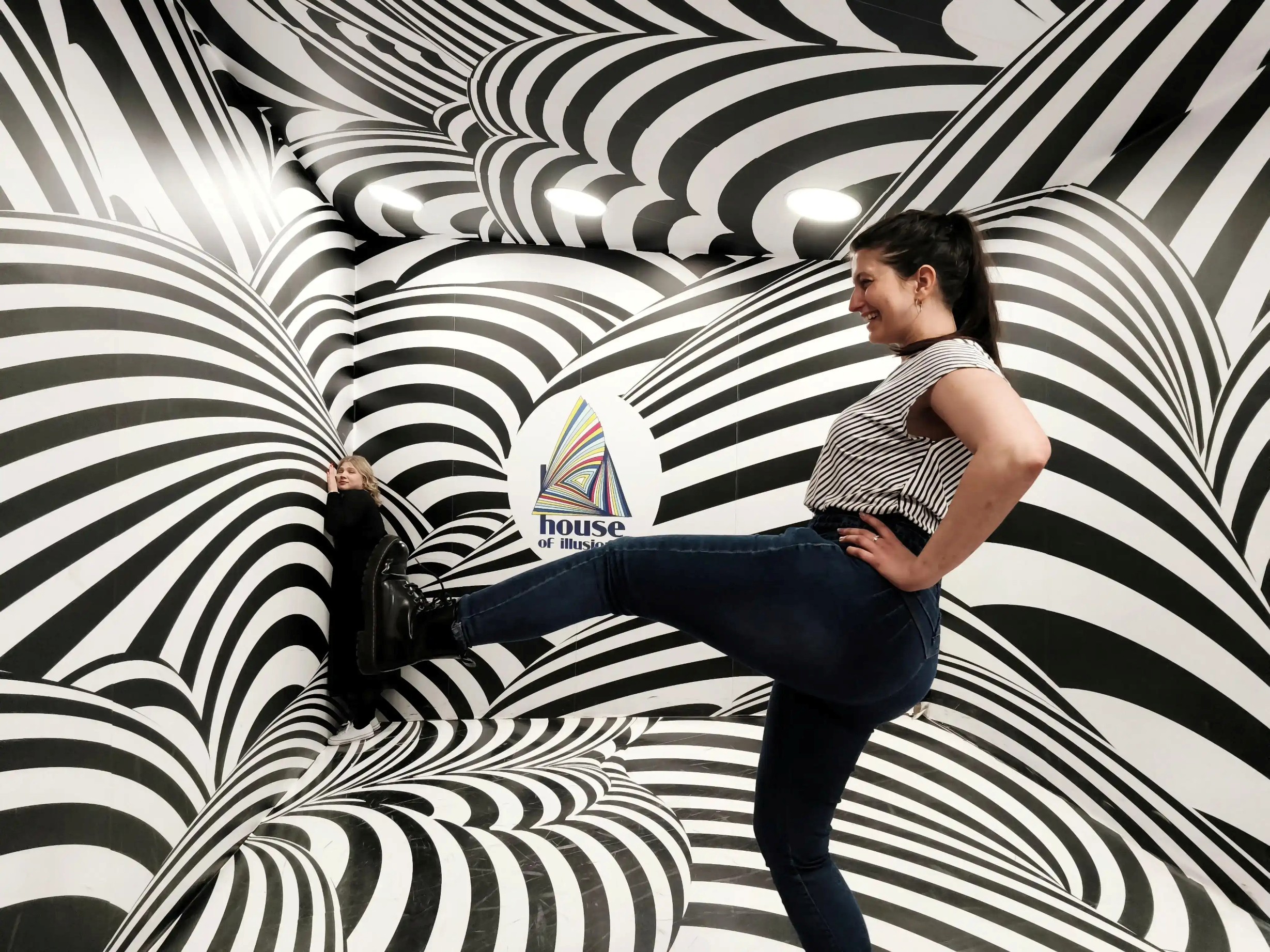 FOTO_4_house_of_illusion_ljubljana.jpg