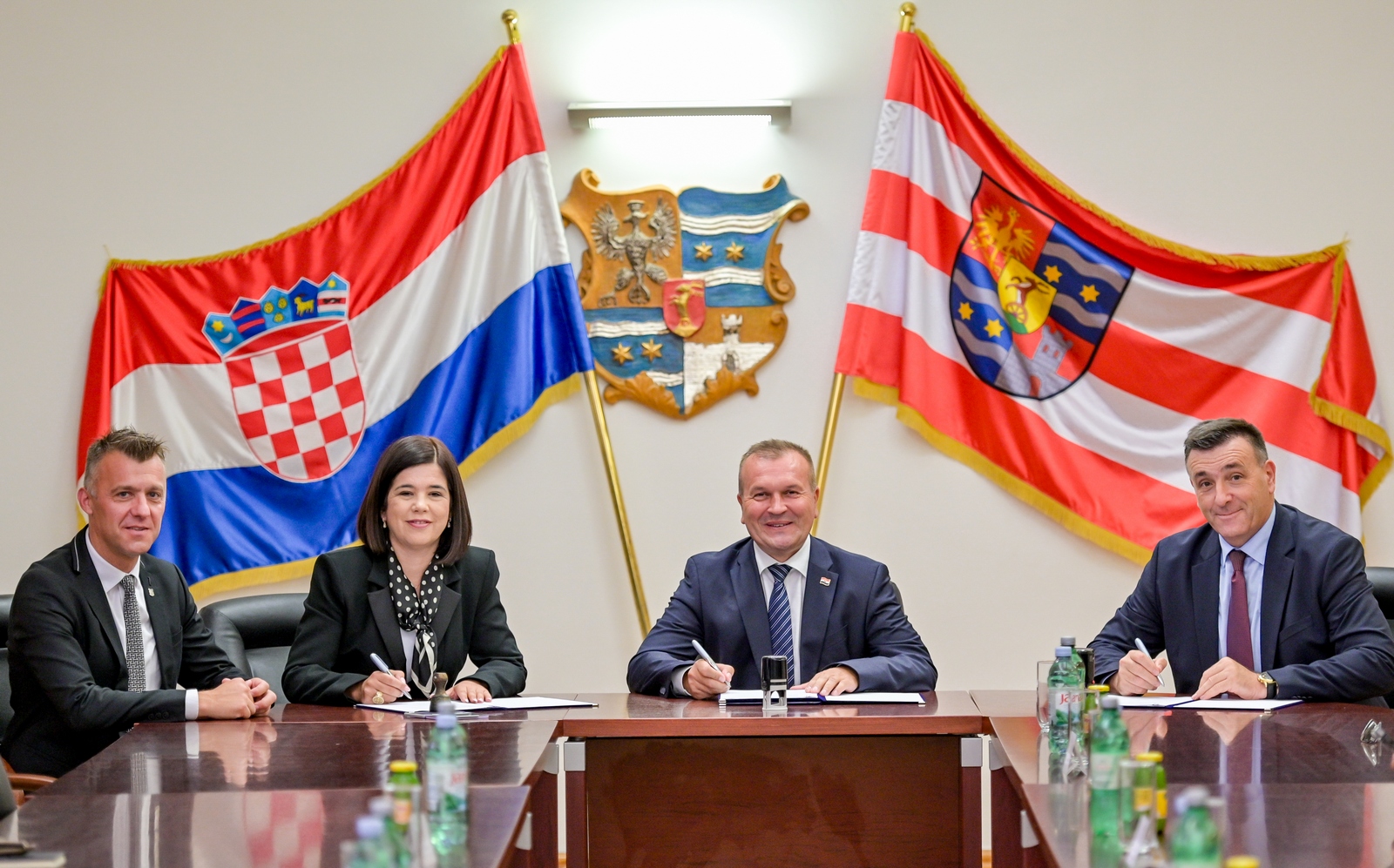 potpisivanje_sporazuma_05092025_1.jpg