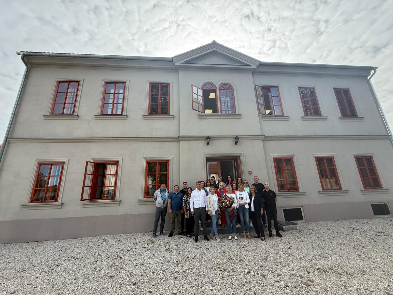 ravnatelji_sastanak_petrijanec_18092025_7.jpg