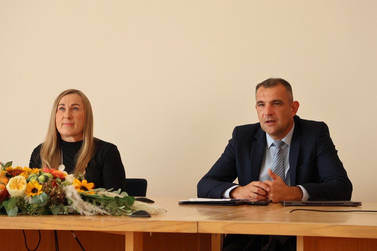 Sastanak-ravnatelja-OS-8.jpg