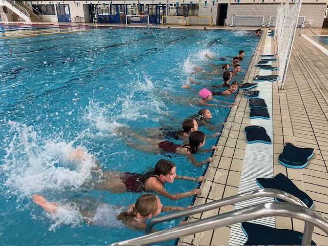 obuka_neplivaca_-_skolski_sportski_savez_varazdinske_zupanije_21112025_2.JPG