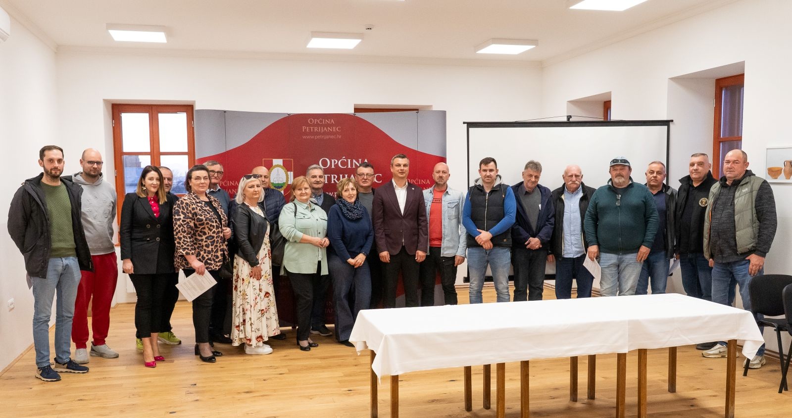 petrijanec-potpisivanje-udruge-20.jpg