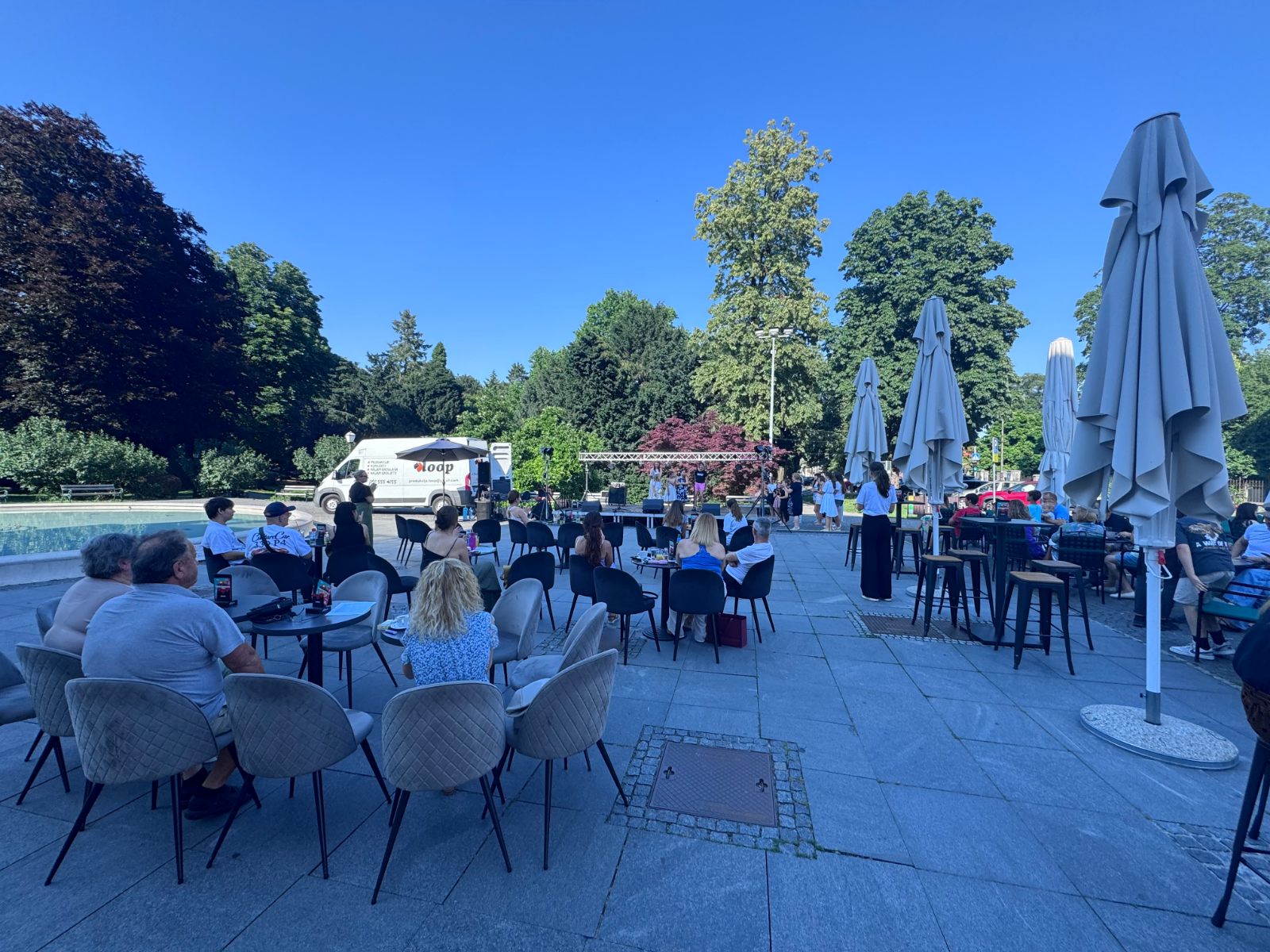 ljeto_u_varazdinu_mali_slavuji_i_gitaristi_26062026_6.jpg