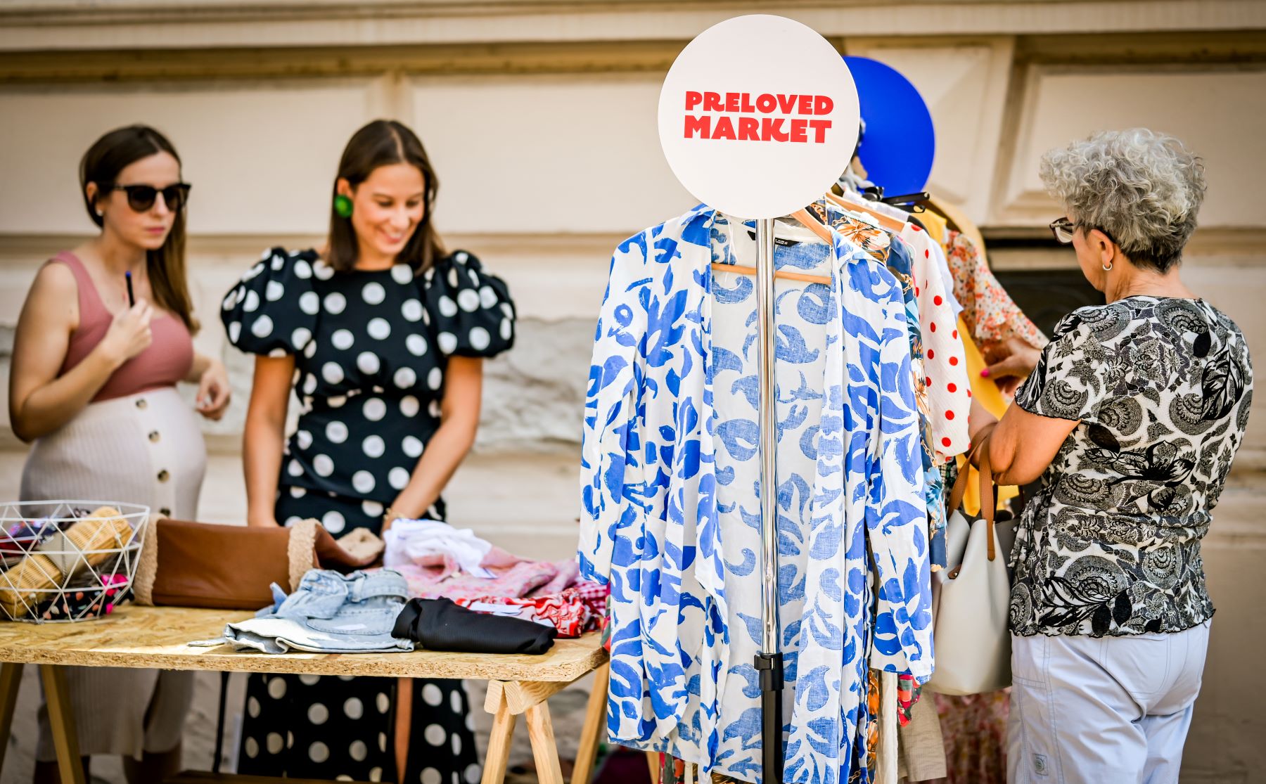 PRELOVED_MARKET.jpg