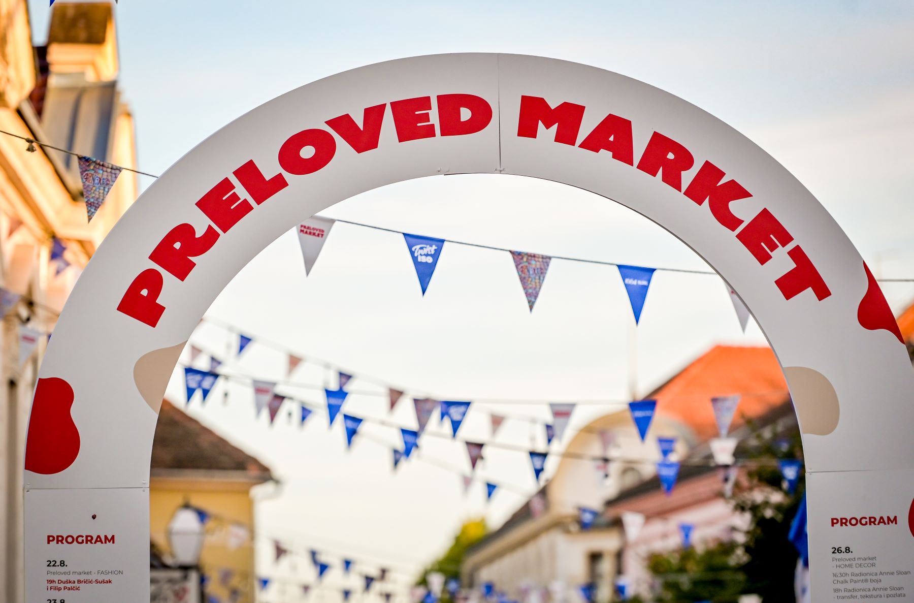 PRELOVED_MARKET1.jpg