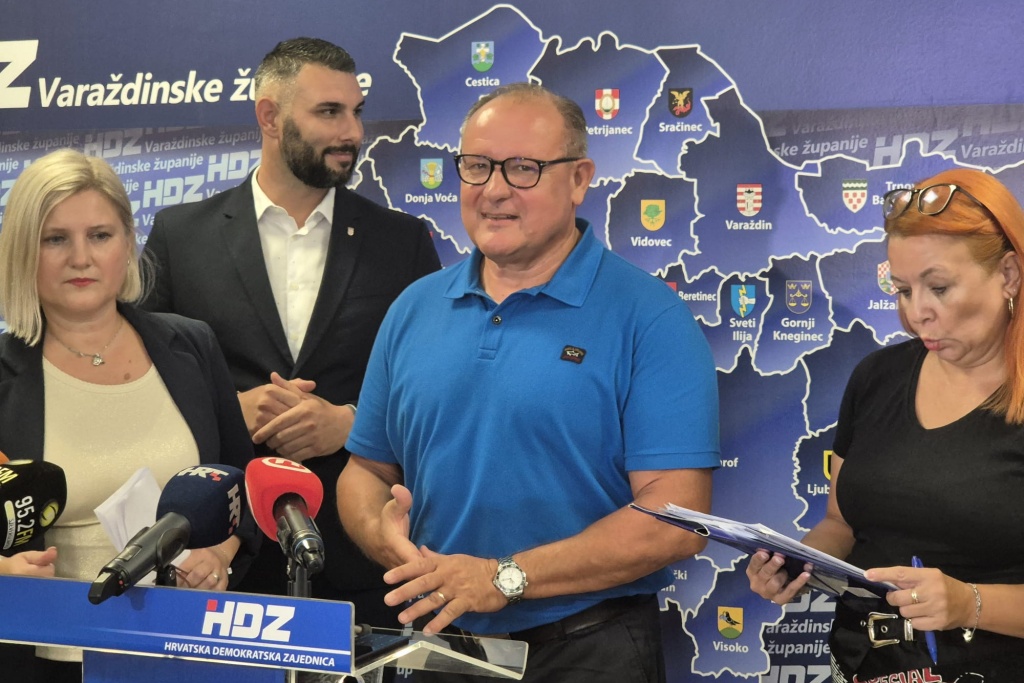 hdz_press_3.jpeg