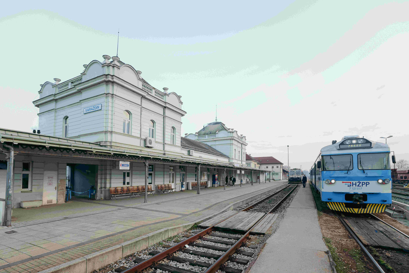 Zeljeznicki_kolodvor_-_A._Svoger.jpg