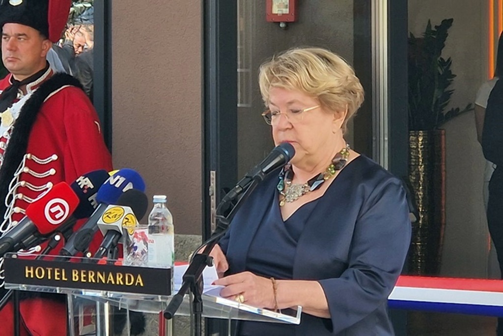 bernarda_cecelja.jpg